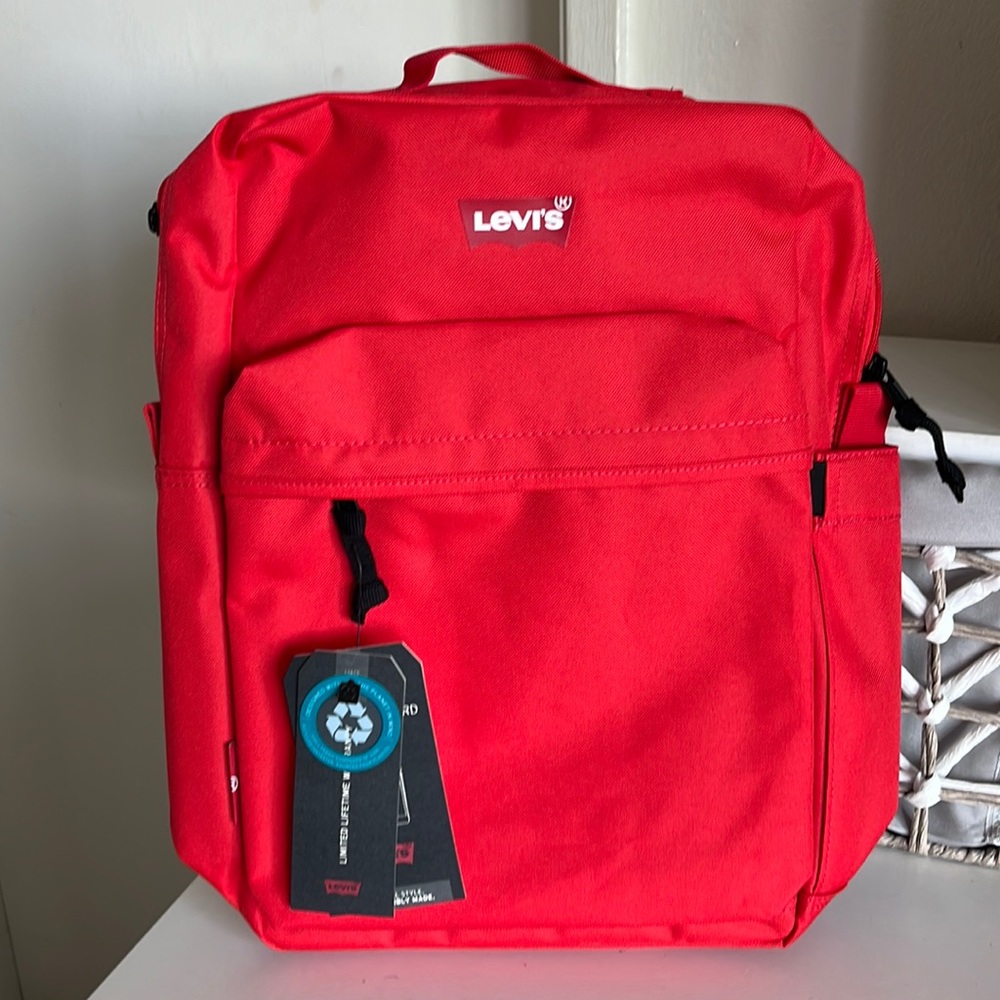 Brand new Levi’s backpack 🎒